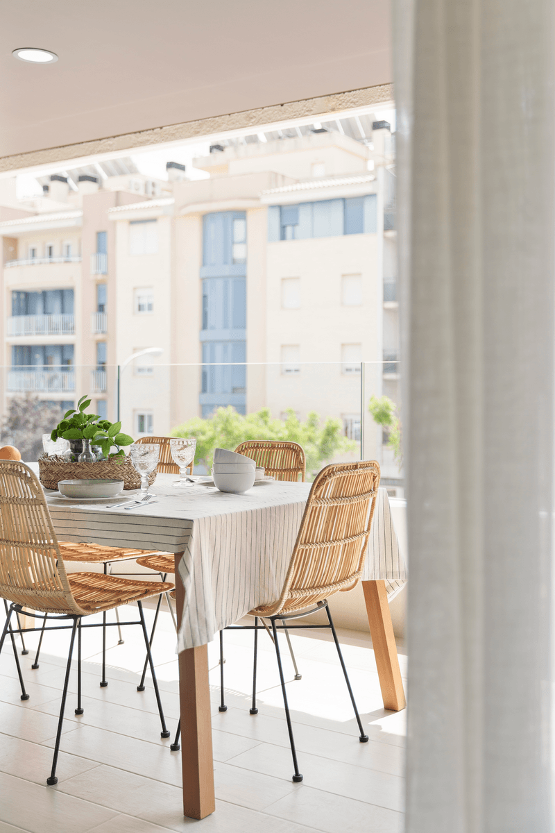 Avenida de la Llosa - Interior View 5